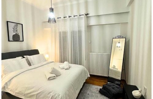 Karpenisi Villa | Memories Apartments Μονοκατοικία στο Καρπενήσι