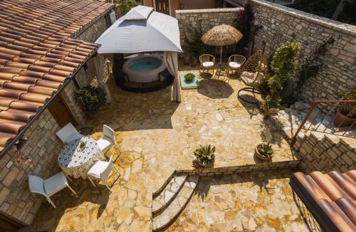 Qeparoi i Siperm House | Villa Porta Qeparo