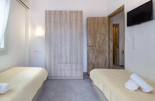 Polichrono Apartment | Villa Pearl