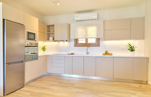 Afionas House | Armikes Beachfront Suites Afionas
