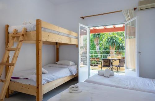 Ipsos Hotel | Wilde Rose Hotel
