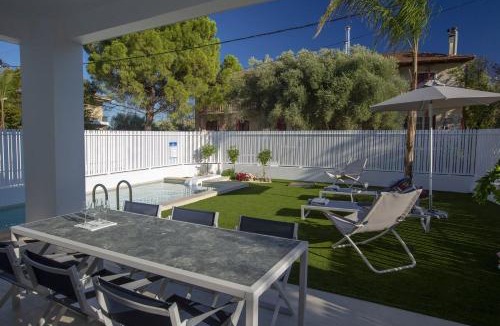 Lygia Villa | THE QUAD Luxury Villas