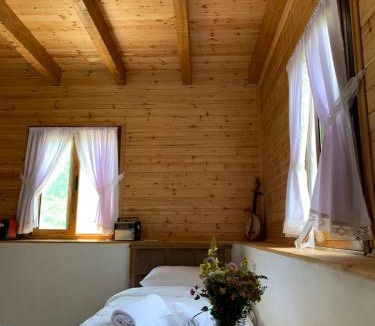 Theth House | Te Sofra