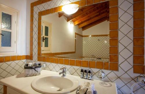 Kassiopi Apartment | Villa Angelo