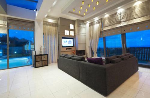 Platanias Villa | Modern Villa
