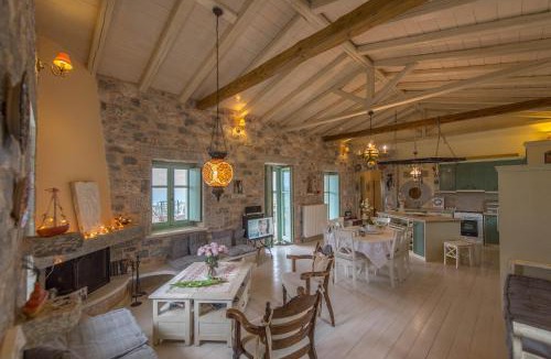 Omales House | Villa Dimitra - Mani , traditional archontiko