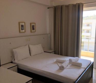 Himare Hotel | Rondos Hotel