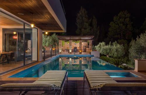 Kassandra Villa | Olive Hills Villa