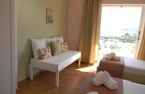 Qeparo House | Villa Kostandin