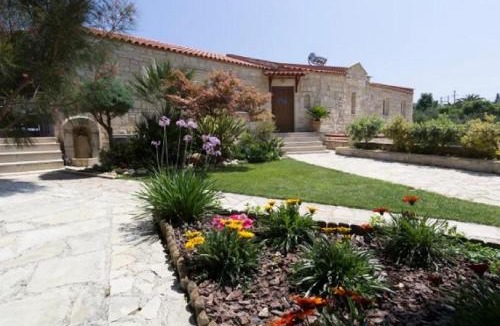 Kato Stalos Villa | Villa Chara Chania