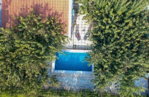 Vrahati Apartment | Corinthian Villas Lemon Villa