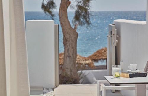Kamari Resort | Costa Grand Resort & Spa