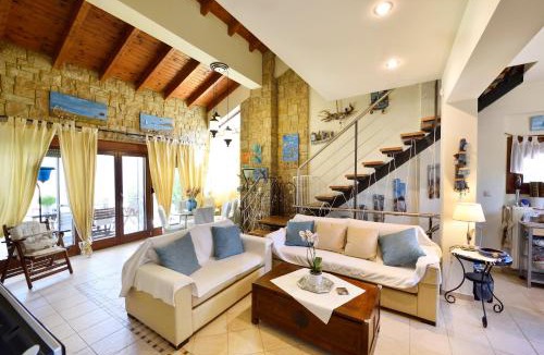 Kassandra Villa | Beautiful Sani Villa