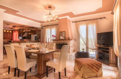 Romirion Villa | Fontana Holiday Home