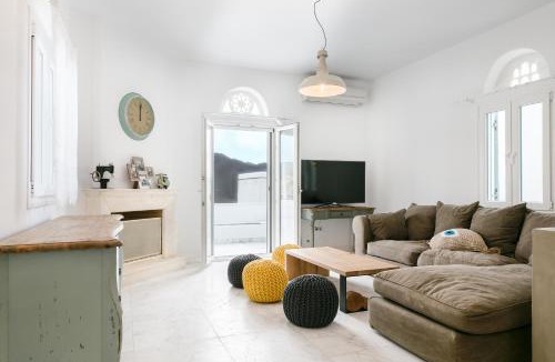 Panormos Villa | Imarkellis Tinos Boutique Villas
