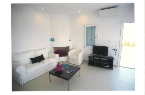 Drios Apartment | Villa Kampanelli