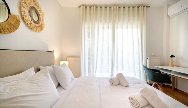 Triplex Villa Gardenia Glyfada sea view