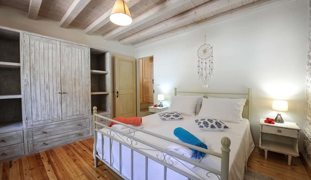 Leonora House With Private Pool Close to Gaios in Paxos