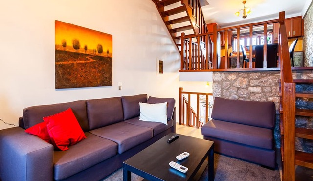 Beachfront Astros Villa - Seaside Moments of Magic in North Kynouria
