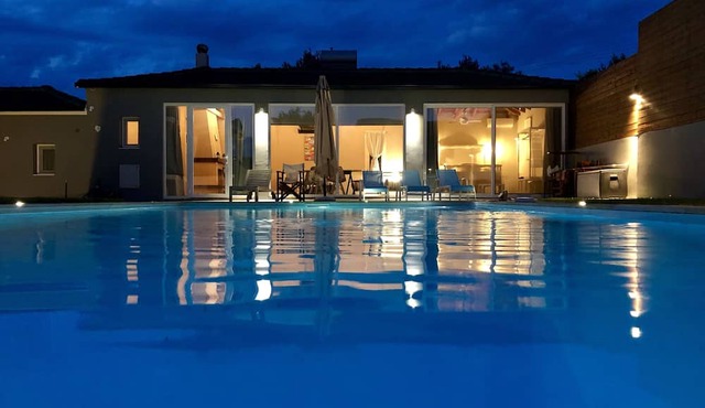 pool house 3 km from Corinth-Loutraki in Corinth