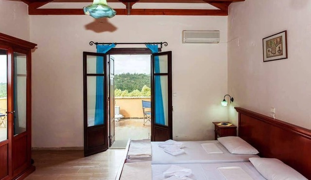 Holiday house with a terrace and balcony