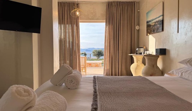 Eight Dimensions Capari Suites Elafonisos in Elafonisos