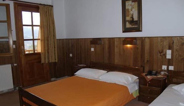 Hotel Anax