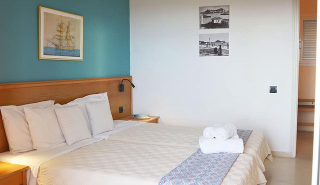 Elite Corfu - Adults Friendly