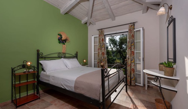 Ilyessa Cottages