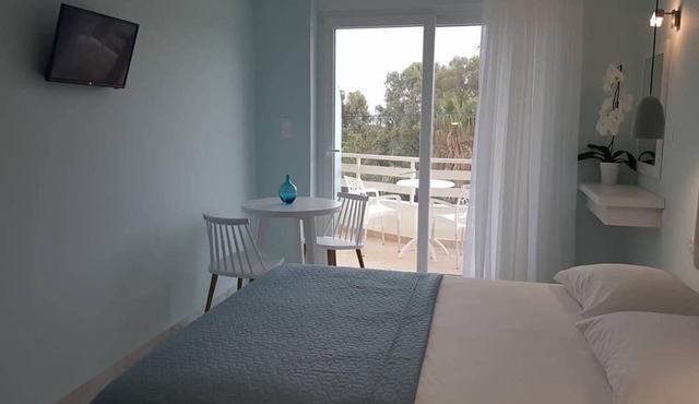 Mear Luxury Studio - Crete Garden Gem in Kantanos-Selino