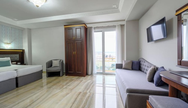 EONA BEACH RESORT by Greek Pride in Thermaikos