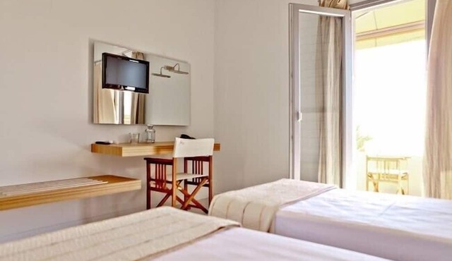 Xanthippi Hotel Apartments