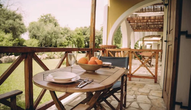 Trikalioti's Lush Estate Apt Epaminontas