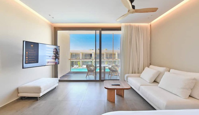 Royal Pearl Island Chios Hotel & Spa in Chios