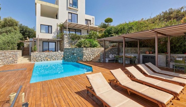 ISholidays Adults Only Cape Kitries OneBedroom Apt in Kitries