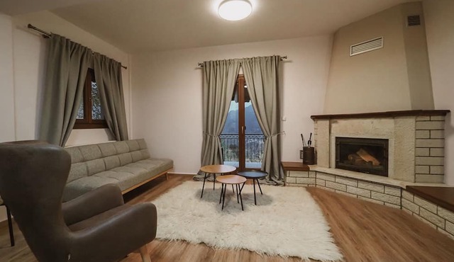 Elati Leisure -suites & apartments-