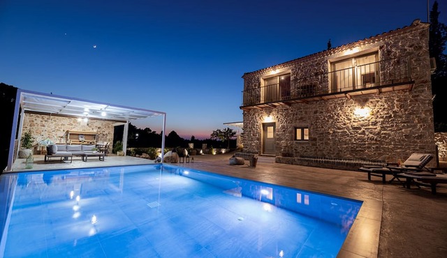 Mountain Villa Escape - Misovounous Villa in Agia Marina
