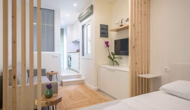The Urban Loft 2 - Athens Unique Oasis in Vironas