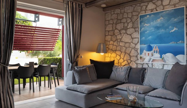 Tyros Boutique Houses in South Kynouria
