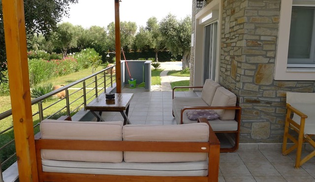 Villa Arhondula