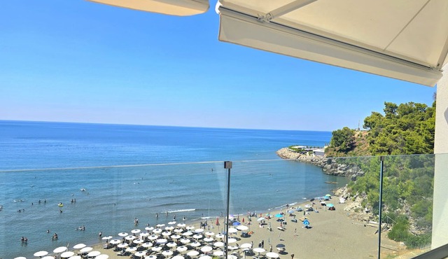Panorama Deep Blue 001 in Shengjin