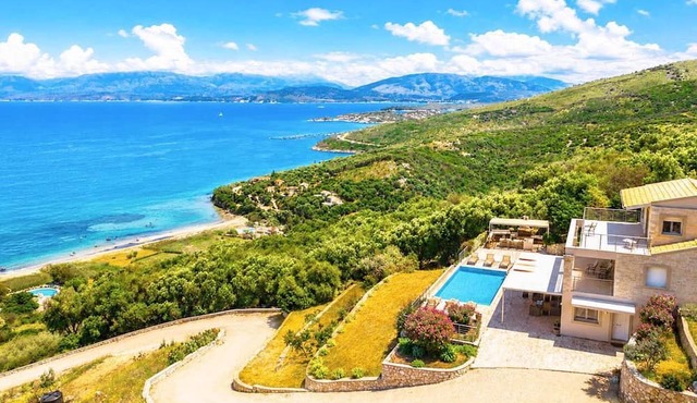 Villa Thea Kalamaki - Three Bedroom Villa, Sleeps 6
