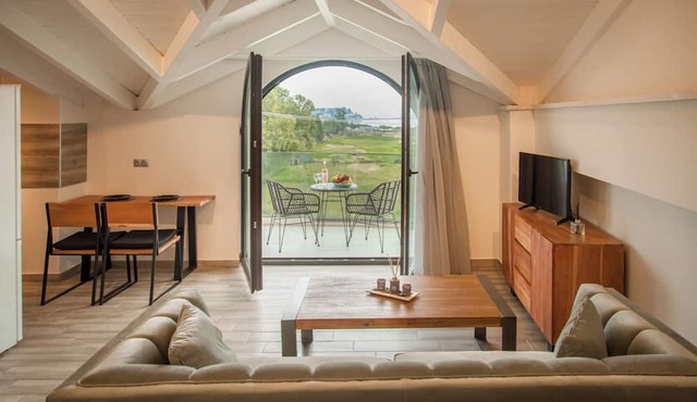 Luxury Studios Kallithea by Corfuescapes