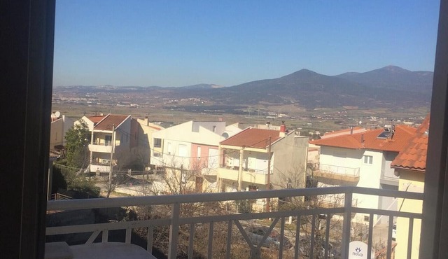 Homerez - Bright Apartment Thermi + Terrace + 105 m² in Thermi