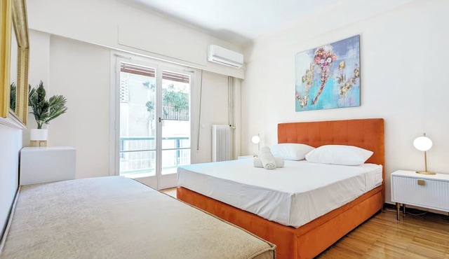 Athens Divas Velvet Gold Suites