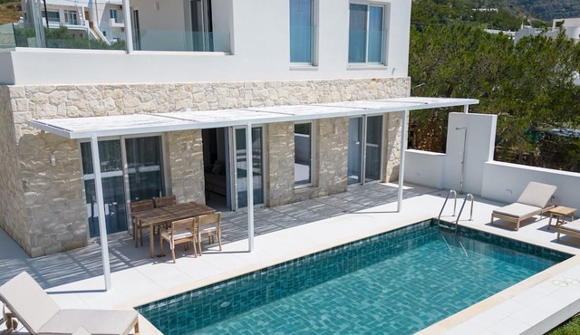 villa with private pool with sea & mountain views in Ierapetra