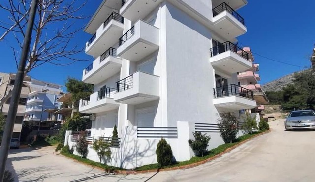 Vila Orion in Sarandë