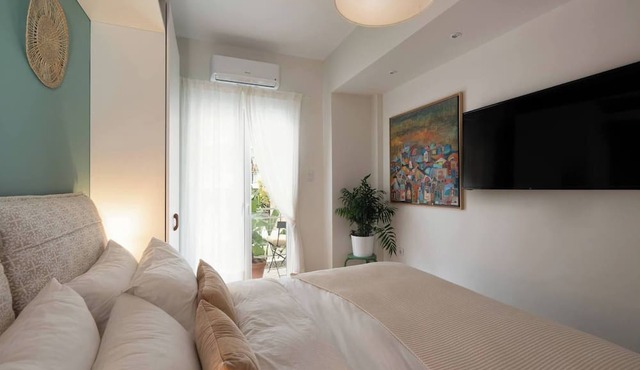 Adela's Apartment | BR & LR Next to Metro in Athens