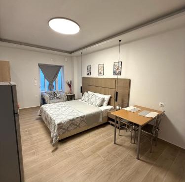 Eirini Antonis apartments in Ayía Varvára