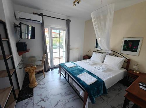 Villa Askamnia and Suites